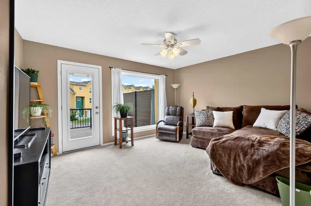 7 Westland Road Okotoks AB T1S 1Z1