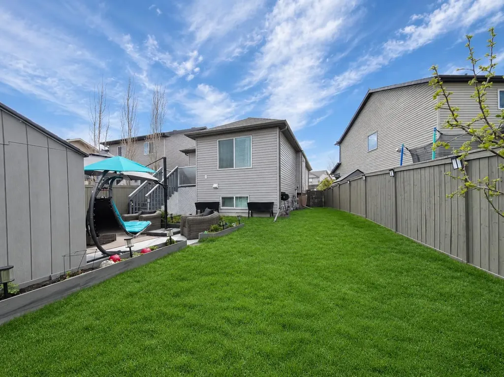 107 Skyview Springs Manor NE Calgary AB T3N 0A8