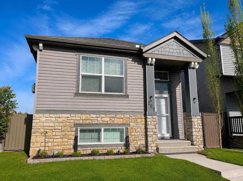 107 Skyview Springs Manor NE Calgary AB T3N 0A8