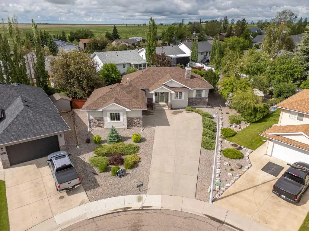 116 Birch Bay Vulcan AB T0L 2B0