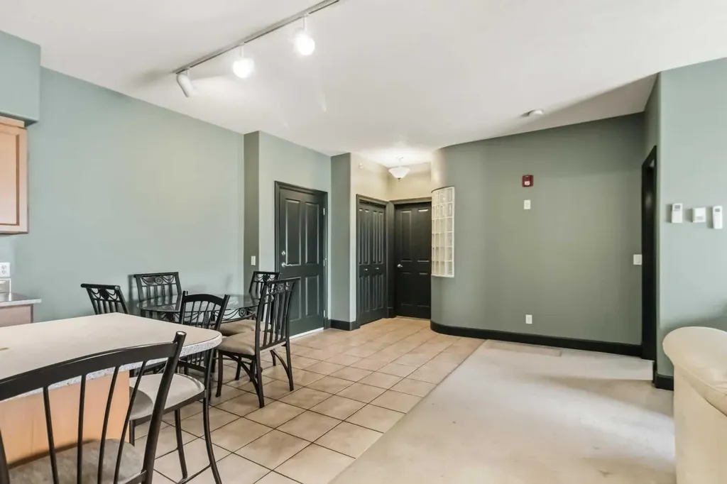 9918 Gordon Avenue Fort Mcmurray AB T9H5L1