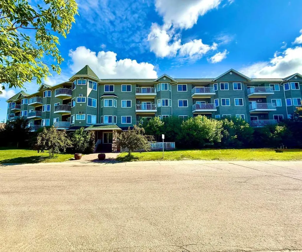 9918 Gordon Avenue Fort Mcmurray AB T9H5L1