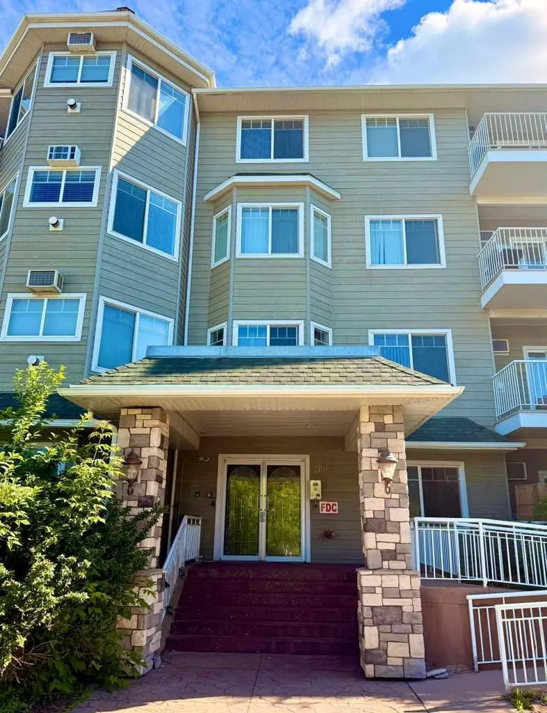 9918 Gordon Avenue Fort Mcmurray AB T9H5L1
