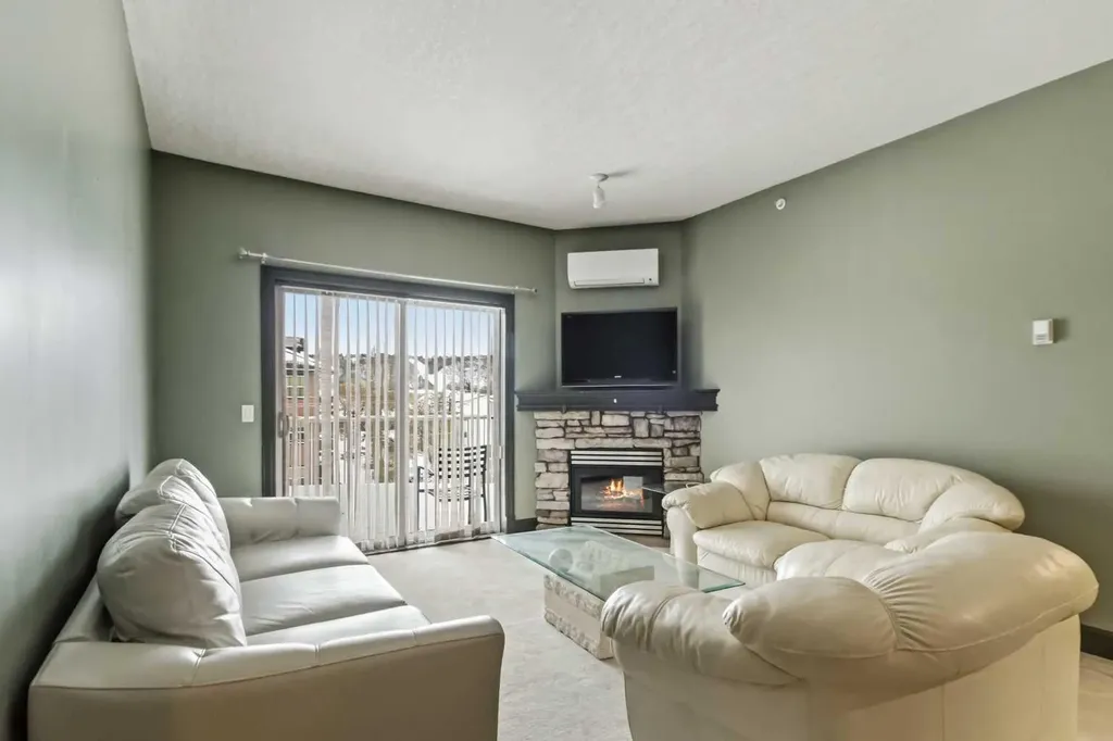 9918 Gordon Avenue Fort Mcmurray AB T9H5L1