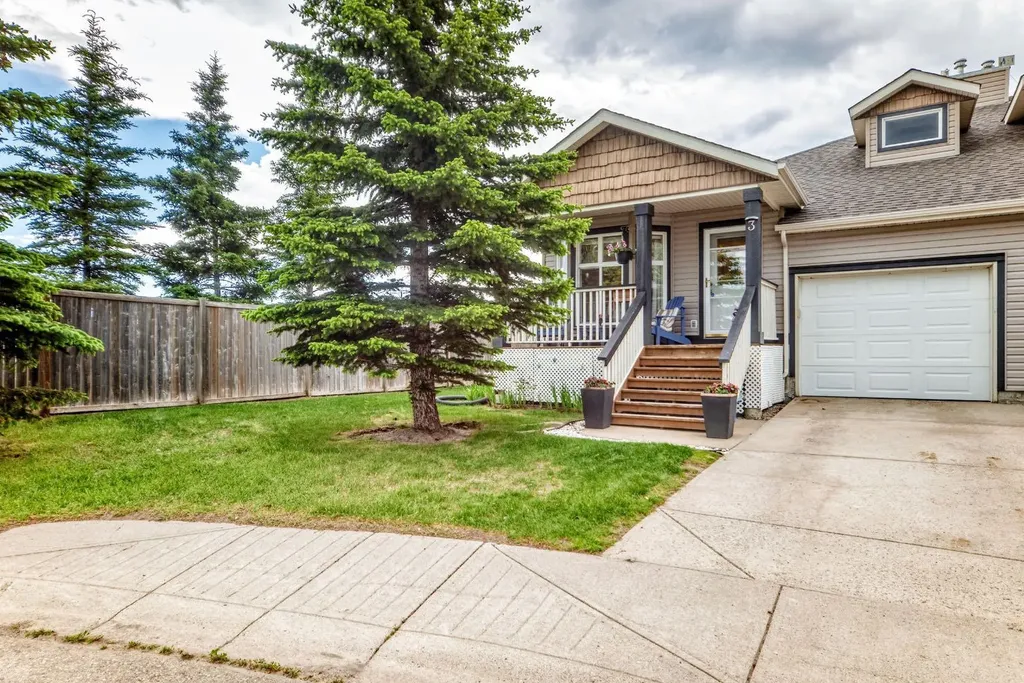 3 Van Horn Court NW Langdon AB T0J 1X2