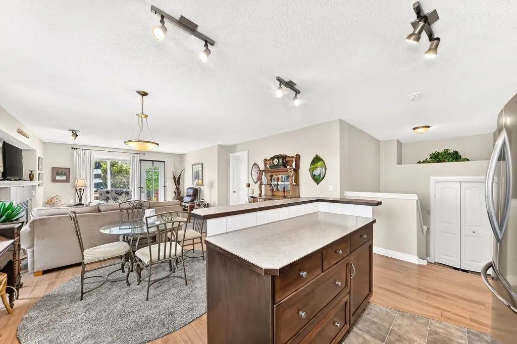 3 Van Horn Court NW Langdon AB T0J 1X2