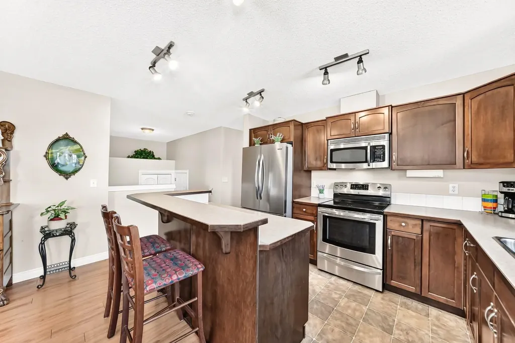 3 Van Horn Court NW Langdon AB T0J 1X2