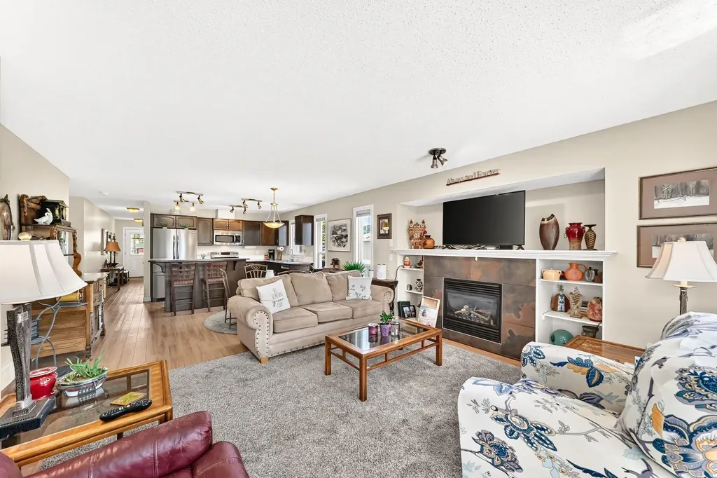 3 Van Horn Court NW Langdon AB T0J 1X2