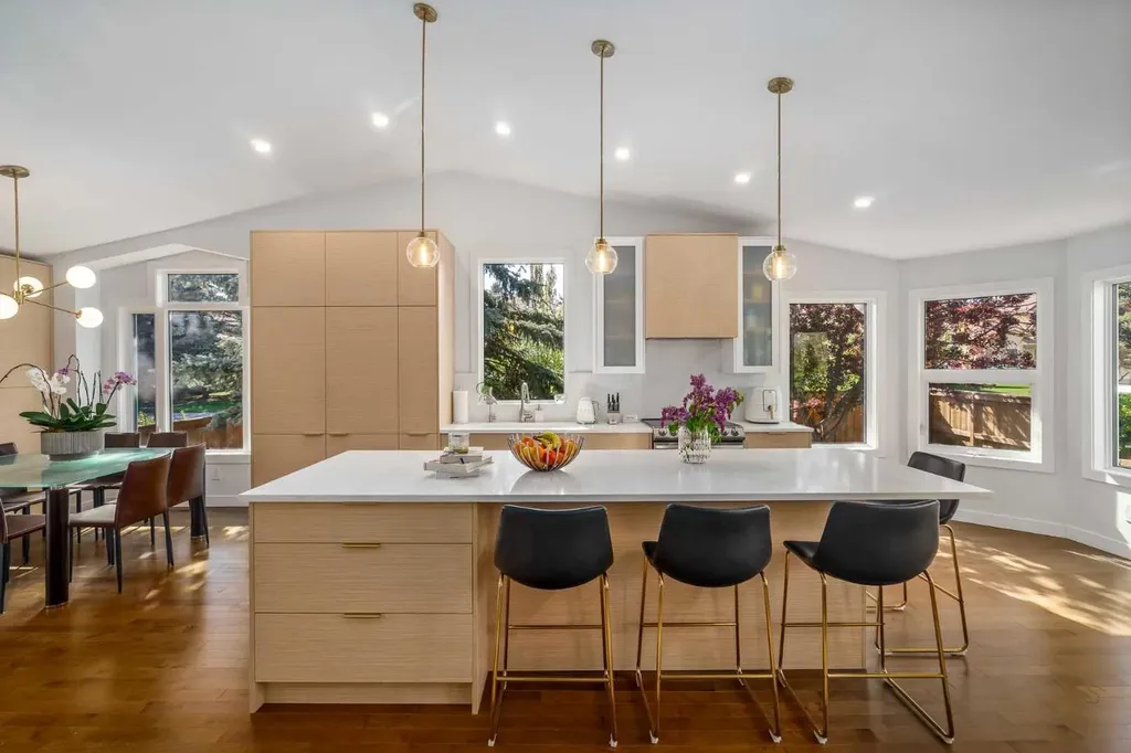 1414 Shawnee Drive SW Calgary AB T2Y 2V1