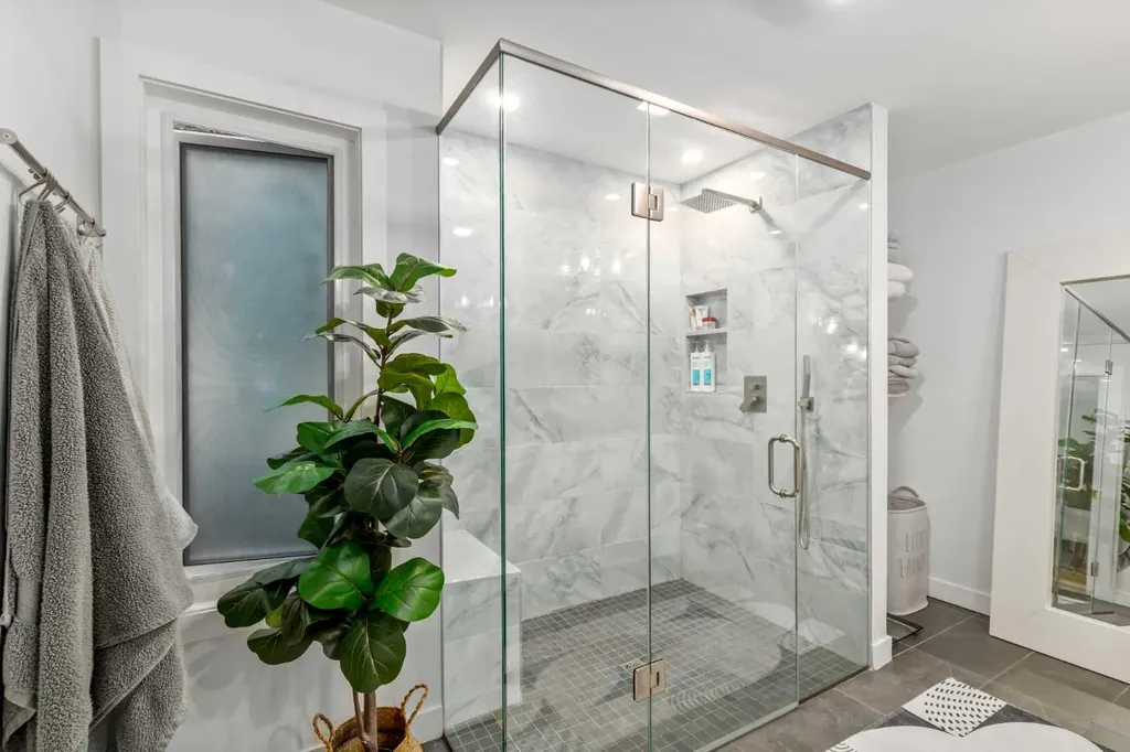 1414 Shawnee Drive SW Calgary AB T2Y 2V1