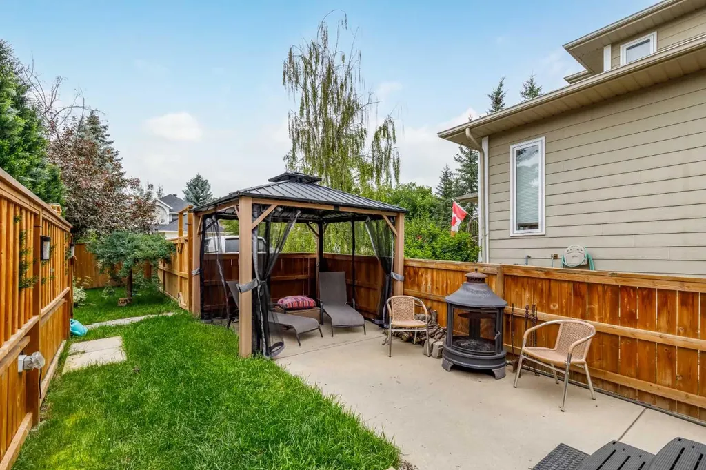 1414 Shawnee Drive SW Calgary AB T2Y 2V1