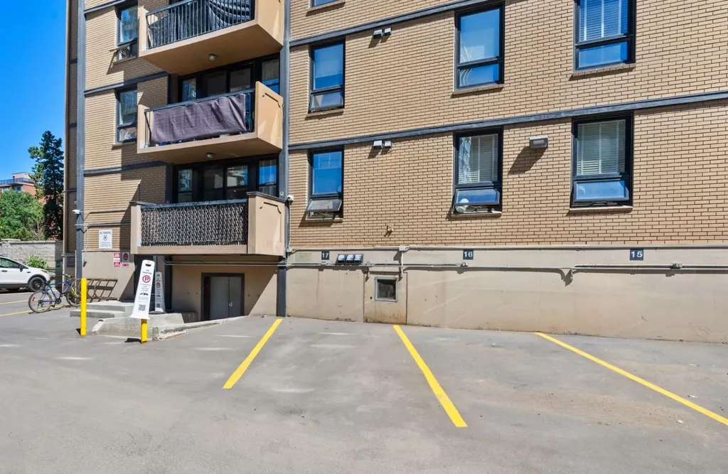 733 14 Avenue SW Calgary AB T2R 0N3