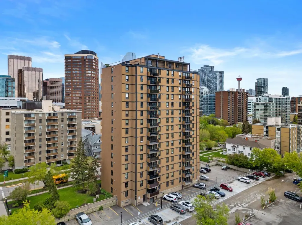 733 14 Avenue SW Calgary AB T2R 0N3