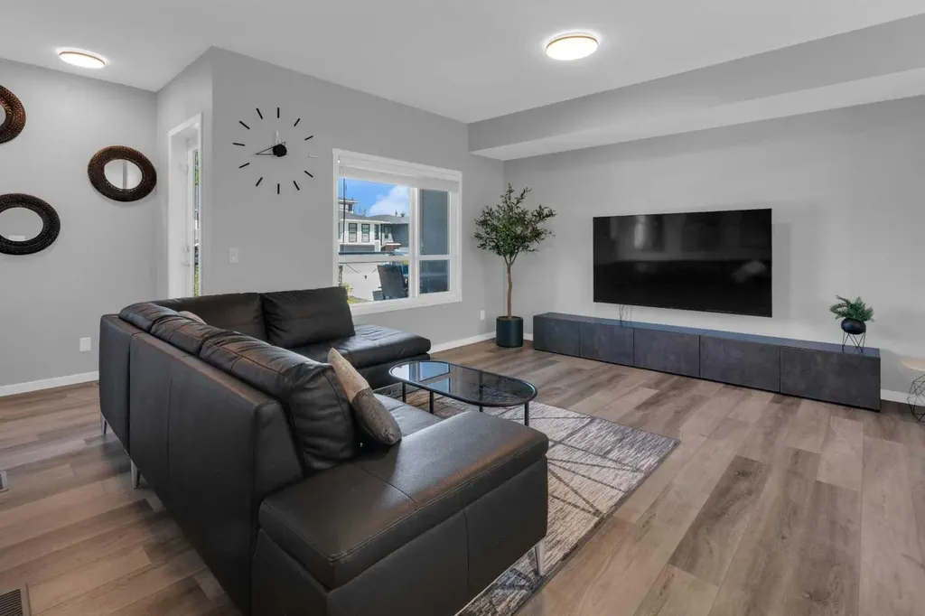 264 Harvest Hills Way NE Calgary AB T3K 2P3