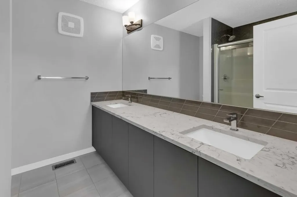264 Harvest Hills Way NE Calgary AB T3K 2P3