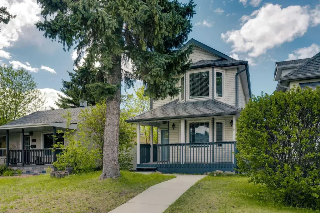 229 22 Avenue NE Calgary AB T2E 1T6