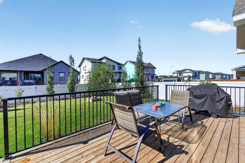 39 North Bridges Road SW Langdon AB T0J 1X3