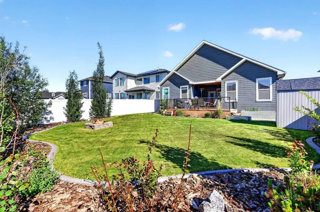 39 North Bridges Road SW Langdon AB T0J 1X3
