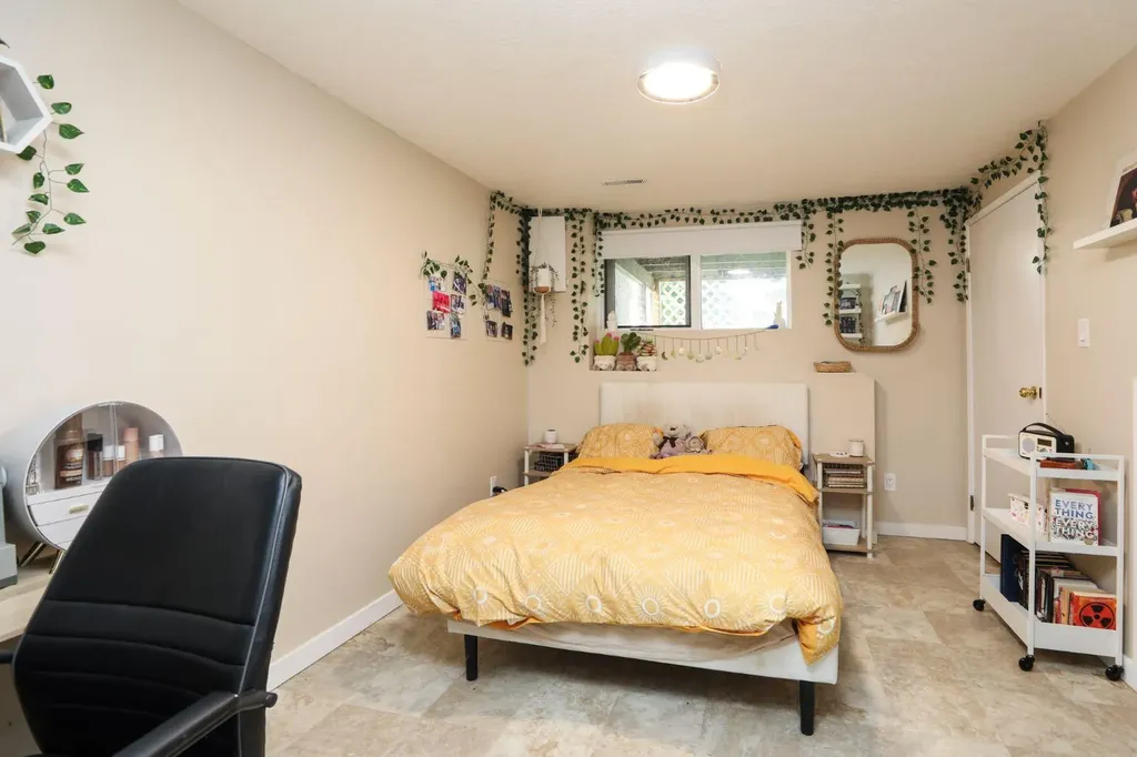 272 E 2 Avenue S Magrath AB T0K 1J0