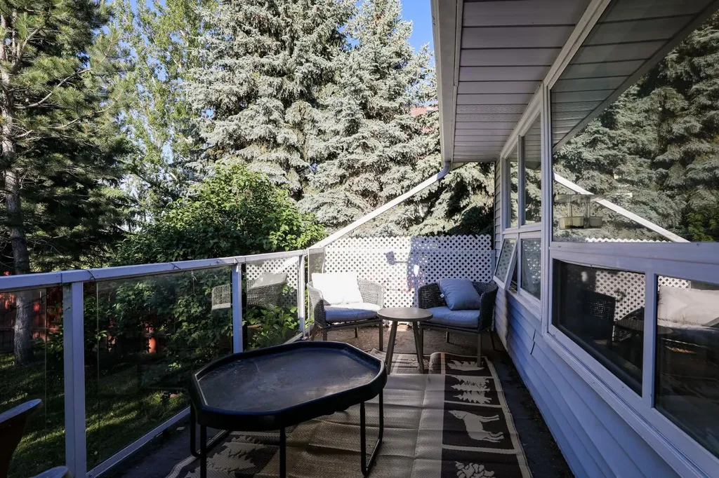 272 E 2 Avenue S Magrath AB T0K 1J0