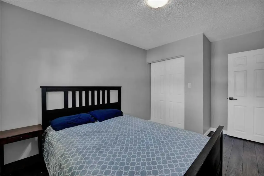 401 15 Street E Drumheller AB T0J 0Y5