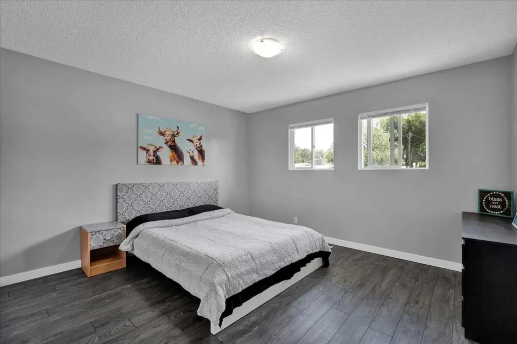 401 15 Street E Drumheller AB T0J 0Y5
