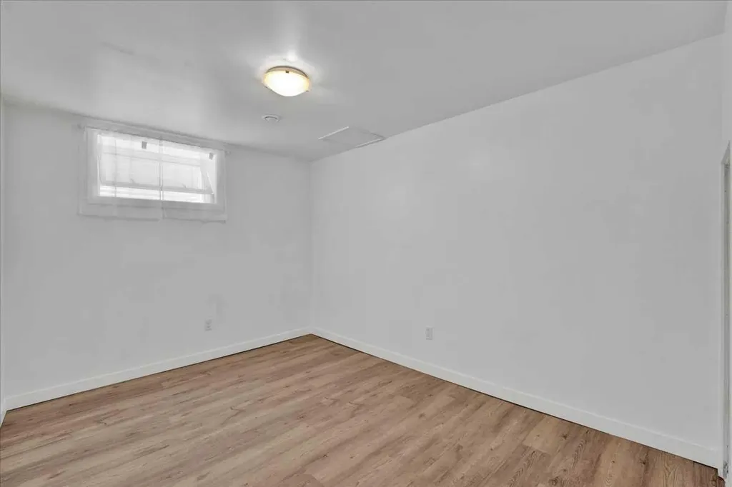 401 15 Street E Drumheller AB T0J 0Y5