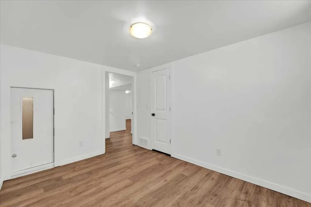 401 15 Street E Drumheller AB T0J 0Y5