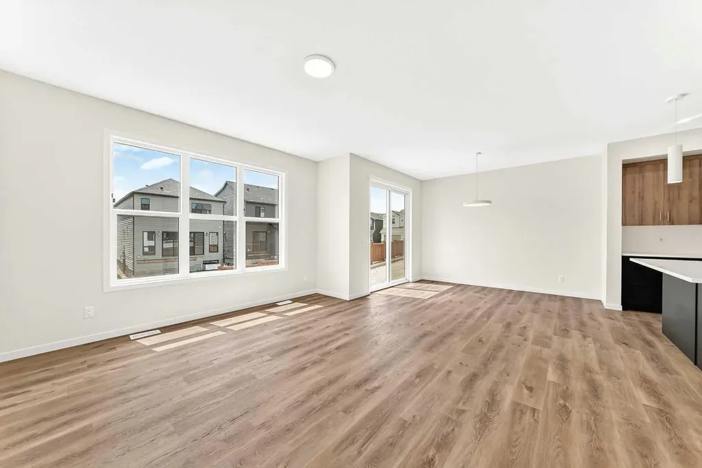 1065 Sawgrass Link NW Airdrie AB T4B5V2