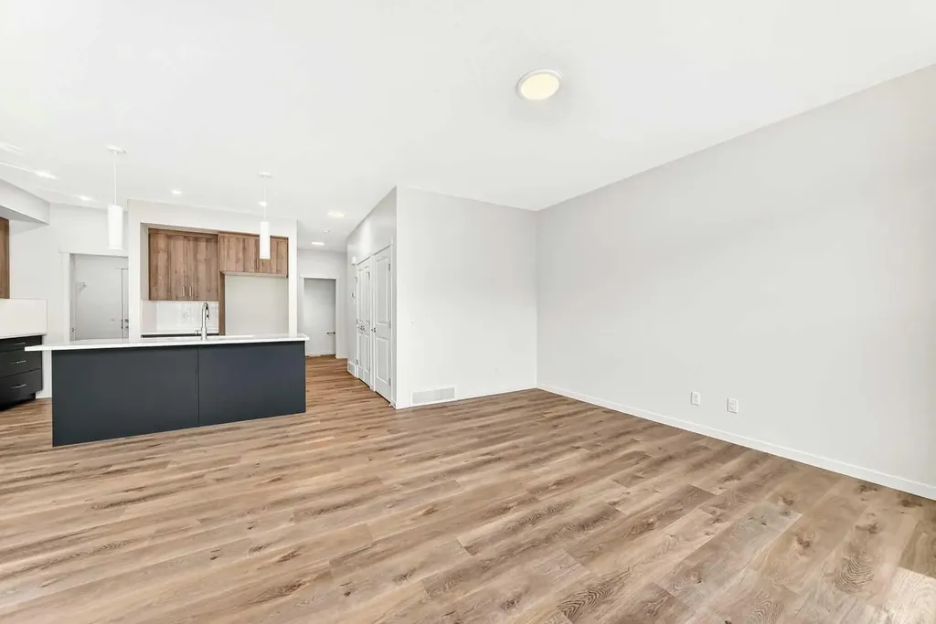 1065 Sawgrass Link NW Airdrie AB T4B5V2