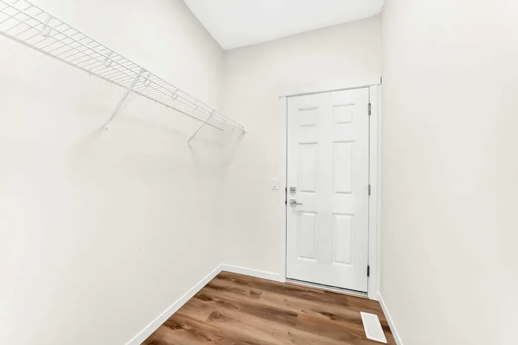 1065 Sawgrass Link NW Airdrie AB T4B5V2