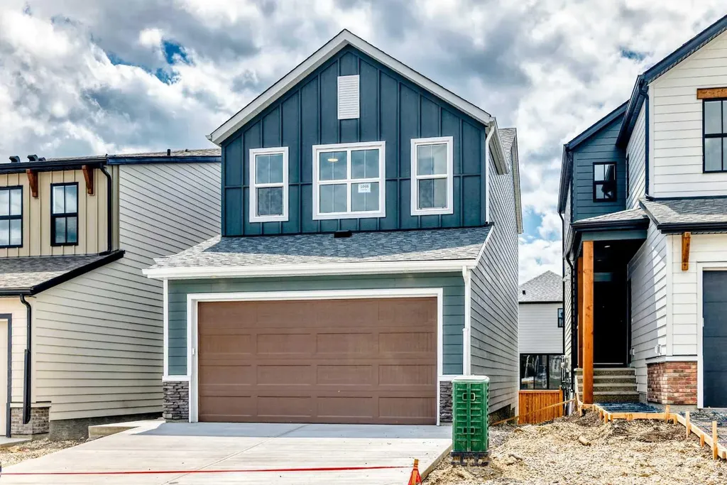 1065 Sawgrass Link NW Airdrie AB T4B5V2