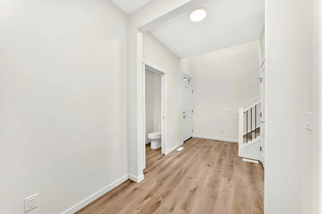 1065 Sawgrass Link NW Airdrie AB T4B5V2