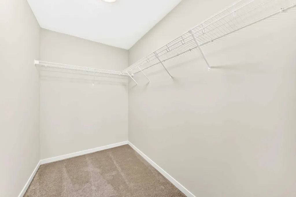 1065 Sawgrass Link NW Airdrie AB T4B5V2