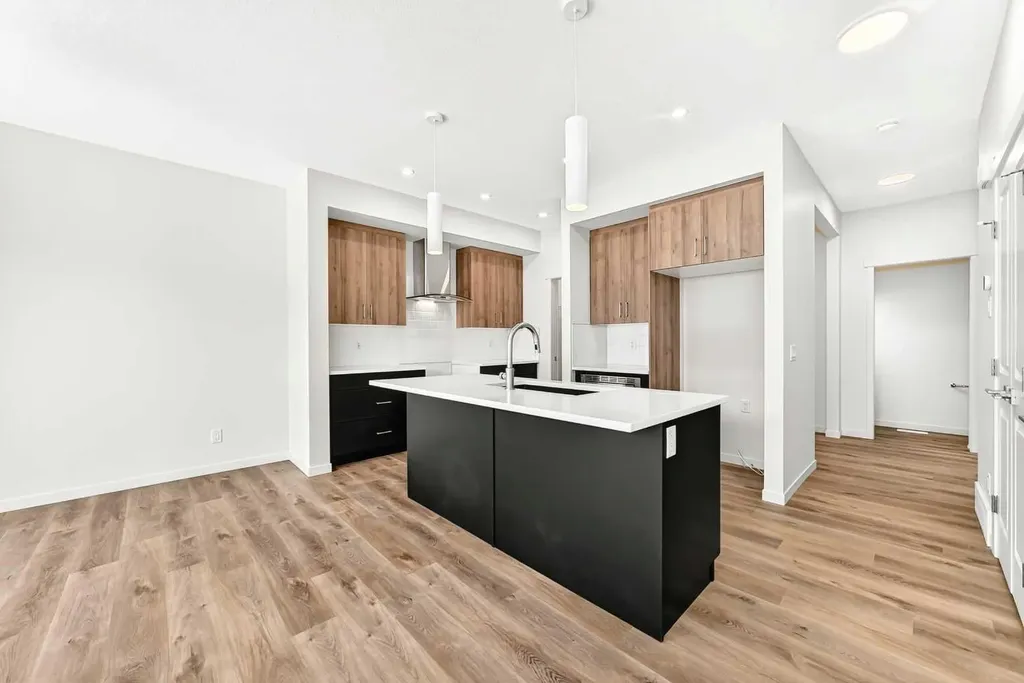 1065 Sawgrass Link NW Airdrie AB T4B5V2
