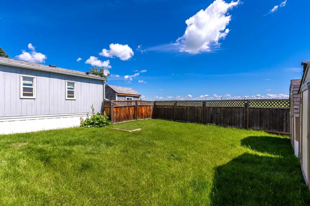 418 Homestead Trail SE High River AB T1V 1J9