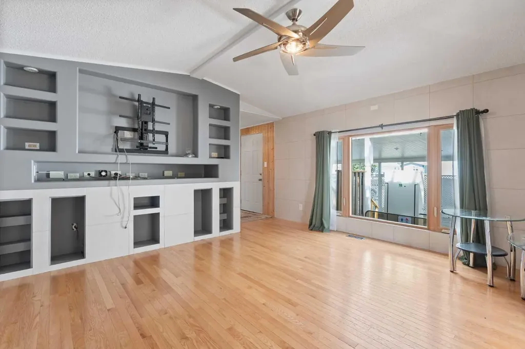 418 Homestead Trail SE High River AB T1V 1J9