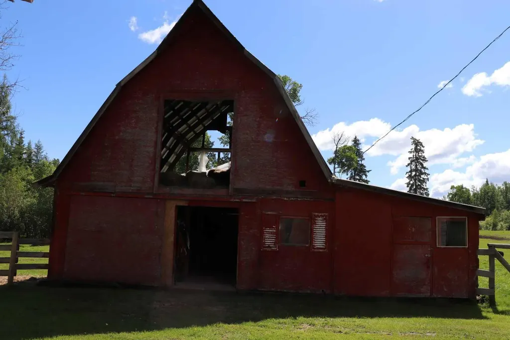 54013 Range Road 161 Rural Yellowhead County AB T7E 3H4