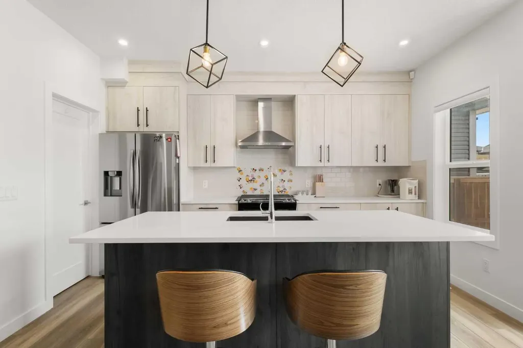 293 Carringsby Way NW Calgary AB T3P 1T6