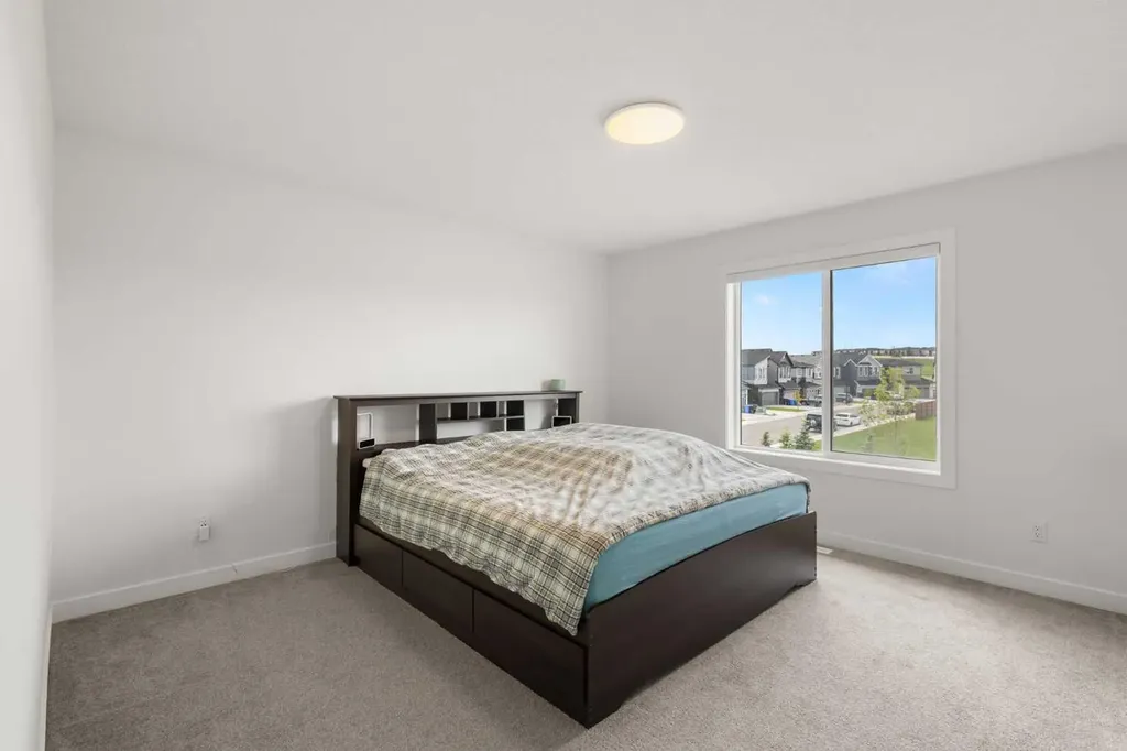 293 Carringsby Way NW Calgary AB T3P 1T6
