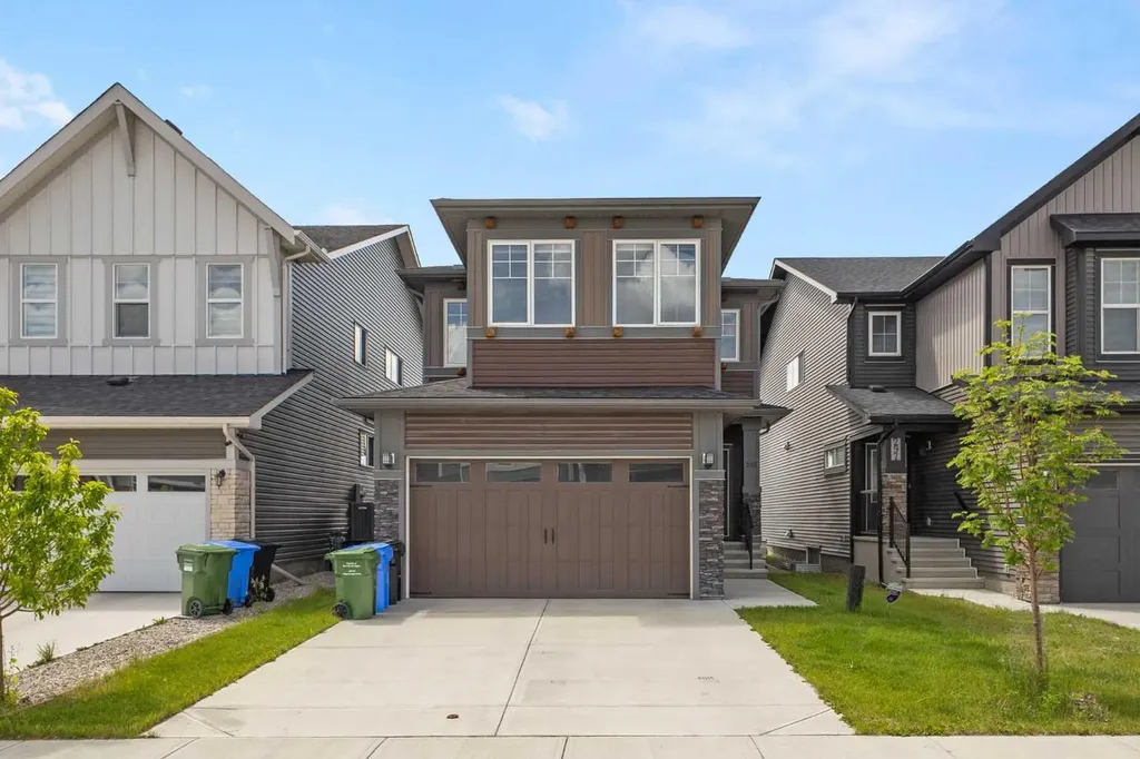 293 Carringsby Way NW Calgary AB T3P 1T6