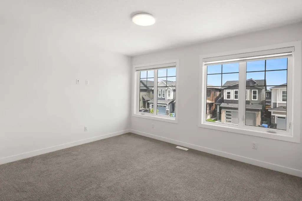 293 Carringsby Way NW Calgary AB T3P 1T6
