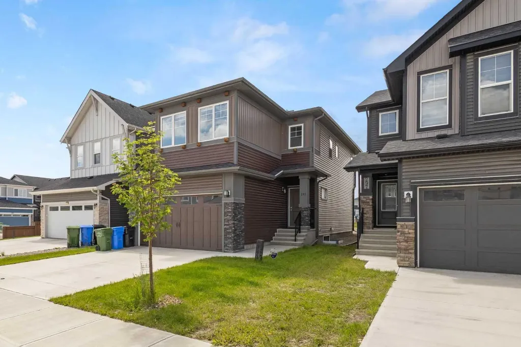 293 Carringsby Way NW Calgary AB T3P 1T6