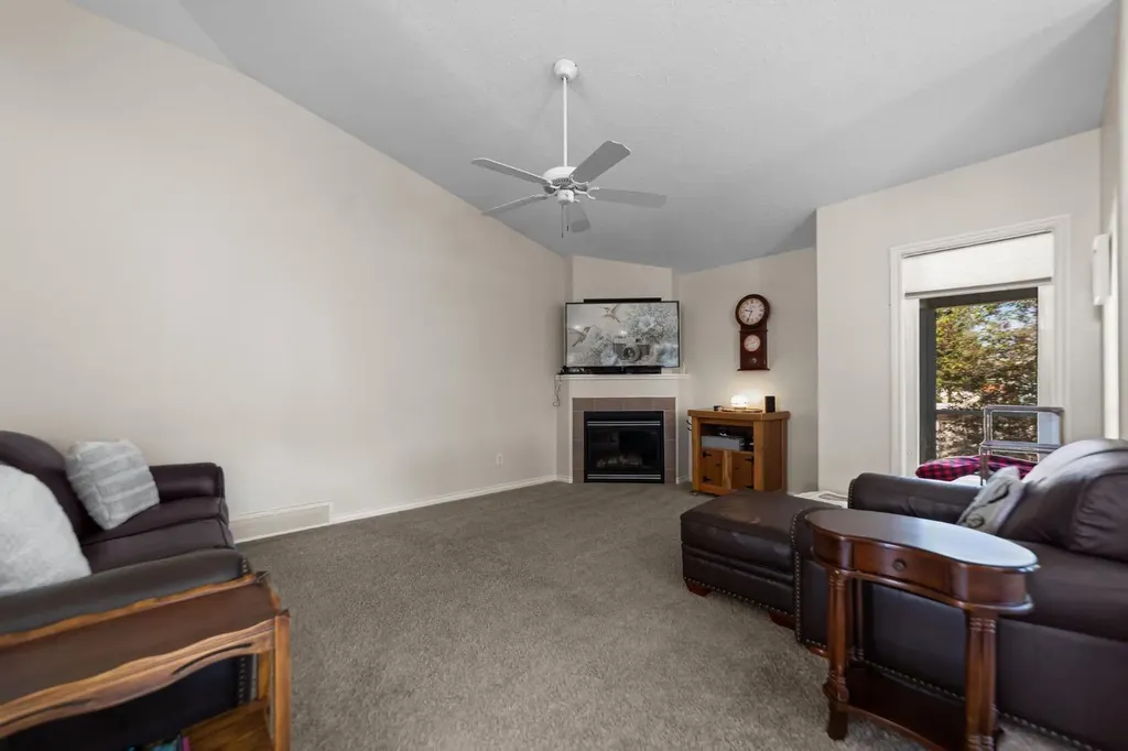 313 Hanson Street Bawlf AB T0B0J0