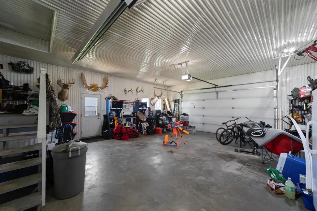 313 Hanson Street Bawlf AB T0B0J0