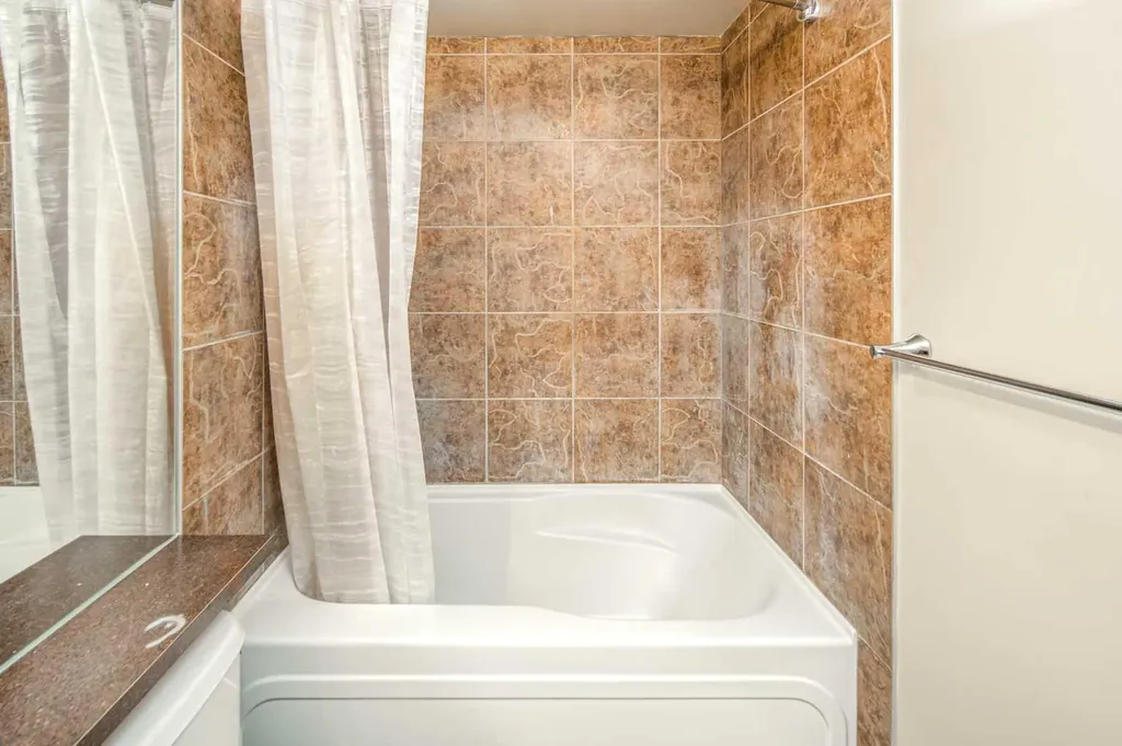 8710 Horton Road SW Calgary AB T2V 0P7