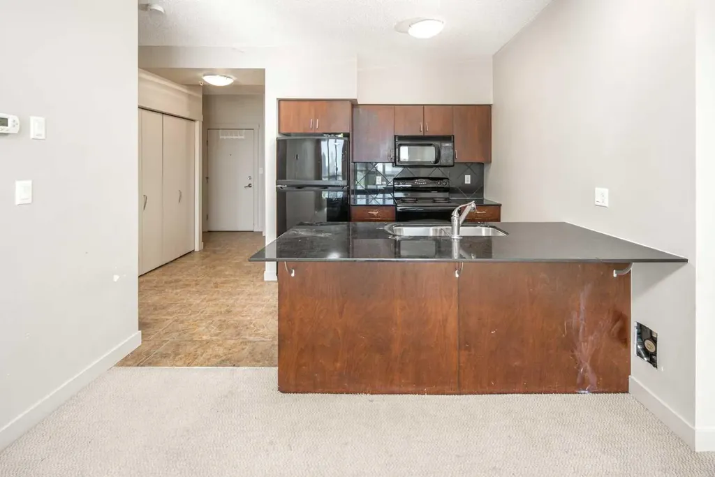 8710 Horton Road SW Calgary AB T2V 0P7