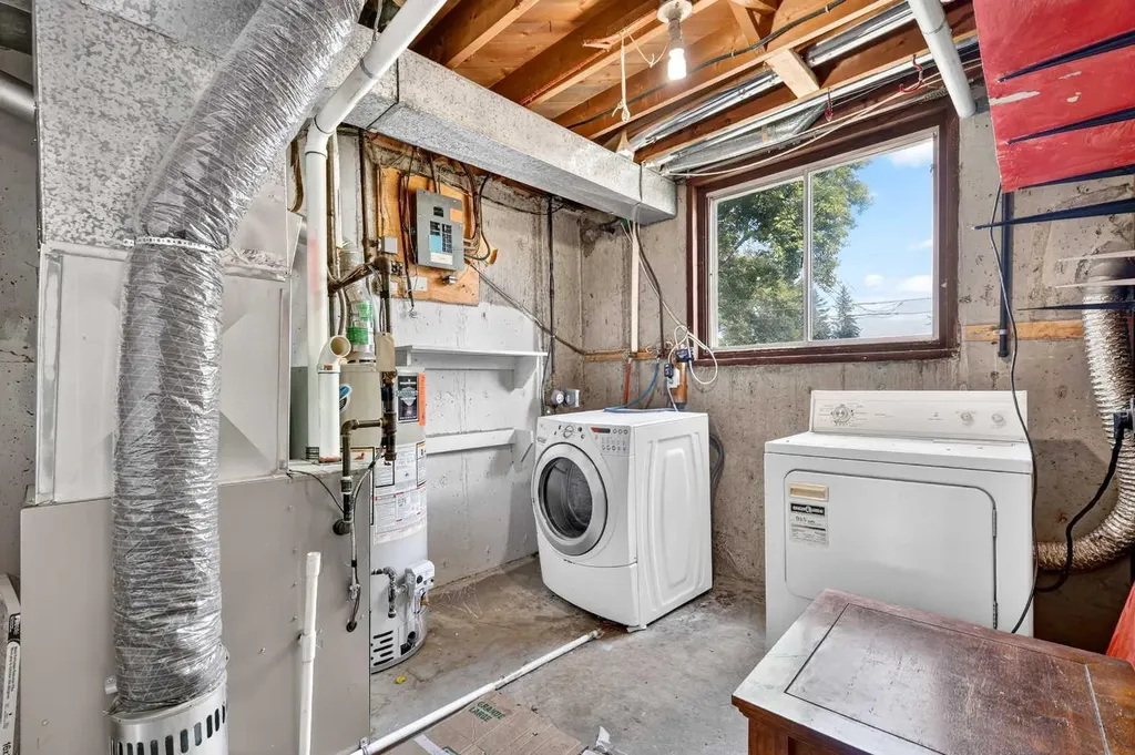 42 Huntford Close NE Calgary AB T2k 3Y6