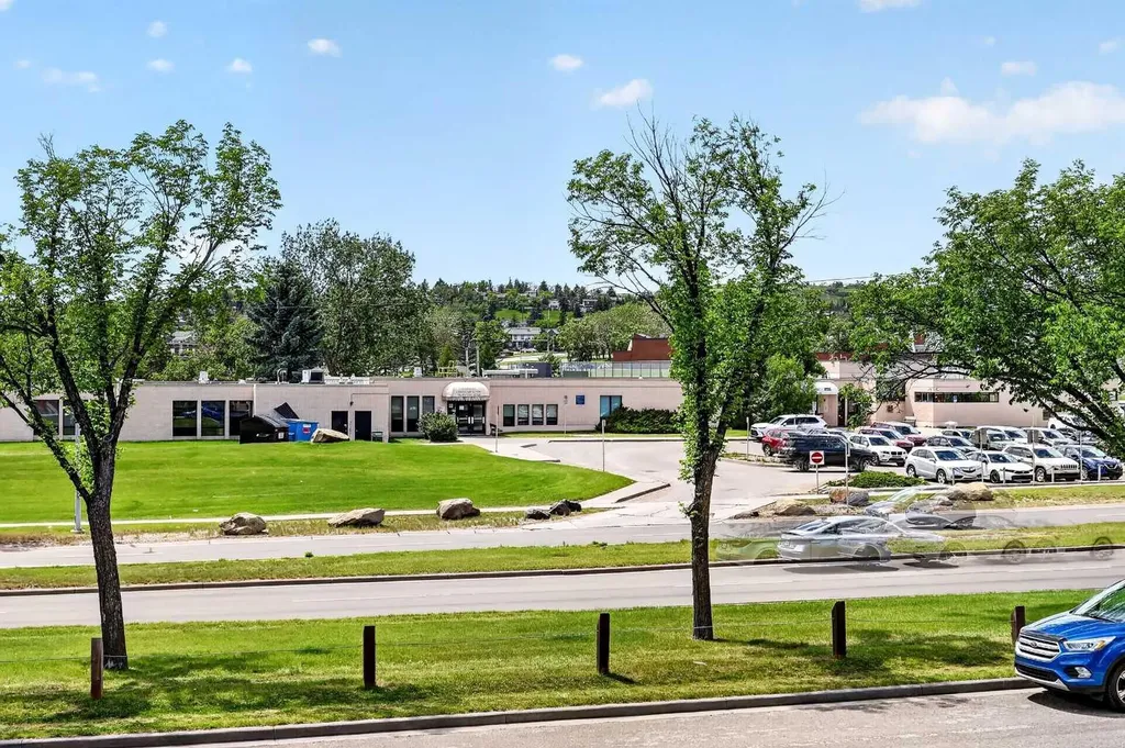 42 Huntford Close NE Calgary AB T2k 3Y6