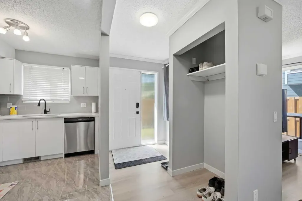 108 Grier Terrace NE Calgary AB T2K 5Y6